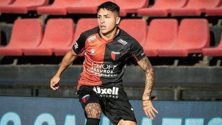 Facundo Farías, jugador de Colón