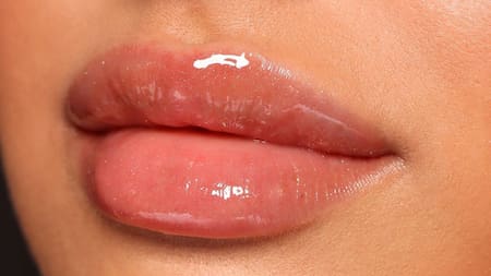 Cómo tener labios voluminosos.