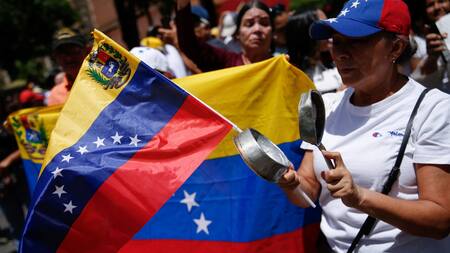 Marcha en Venezuela contra los resultados de las elecciones presidenciales. Foto: REUTERS.