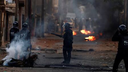 Manifestaciones y represión en Senegal. Foto: Reuters.