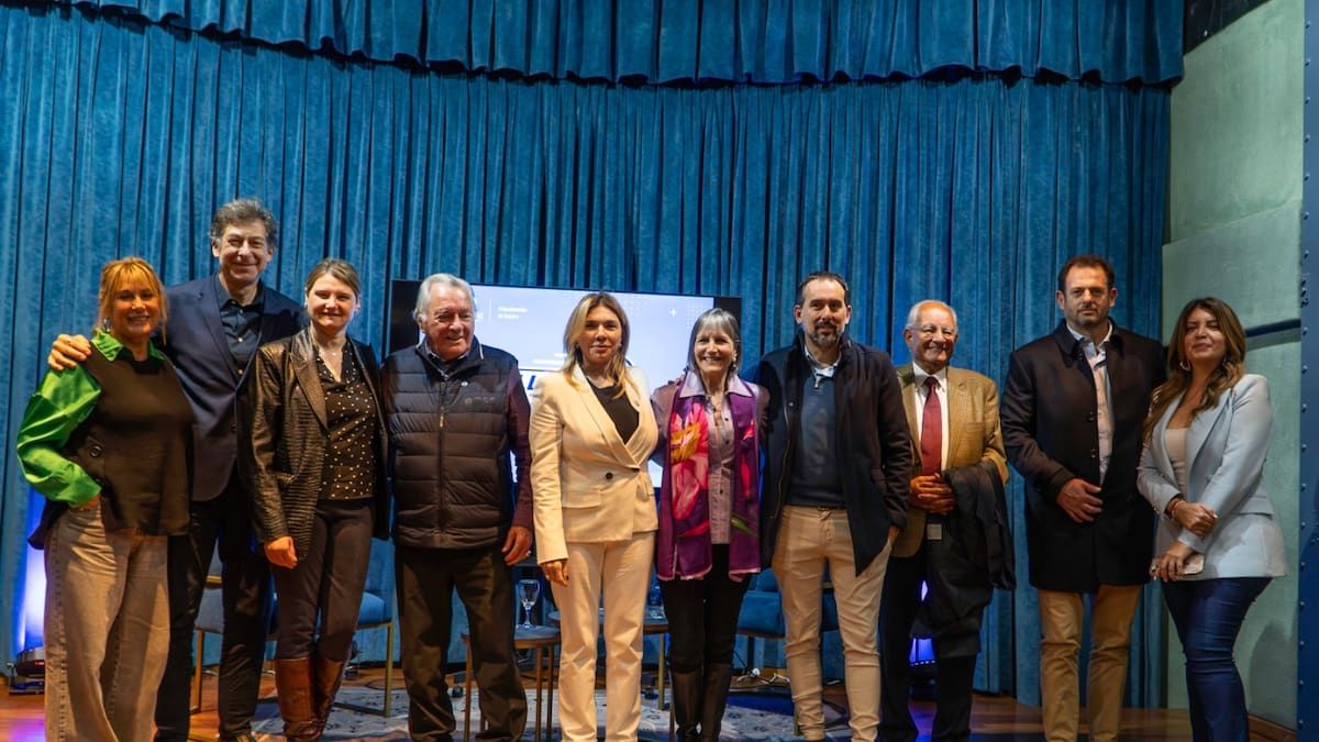 La Conferencia Episcopal y UTHGRA llevaron a cabo el encuentro "Llegar a tiempo" en el Auditorio Hugo del Carril