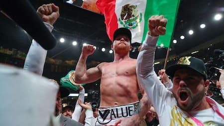 Victoria de Canelo Álvarez ante Daniel Jacobs en Las Vegas