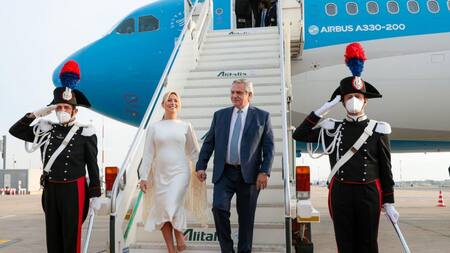 Arribo de Alberto Fernández y Fabiola Yañez en Roma, PRESIDENCIA