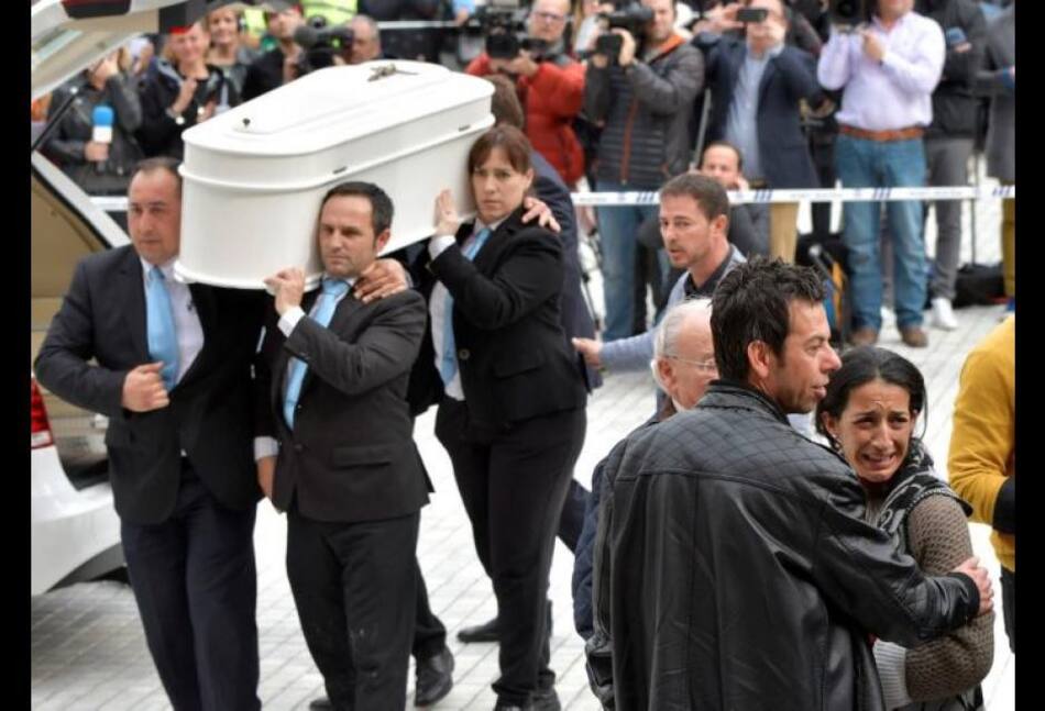 Funeral - Gabriel Cruz