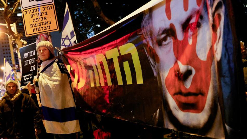 Protestas en Israel exigen rescate de rehenes y renuncia de Netanyahu. Foto: Reuters