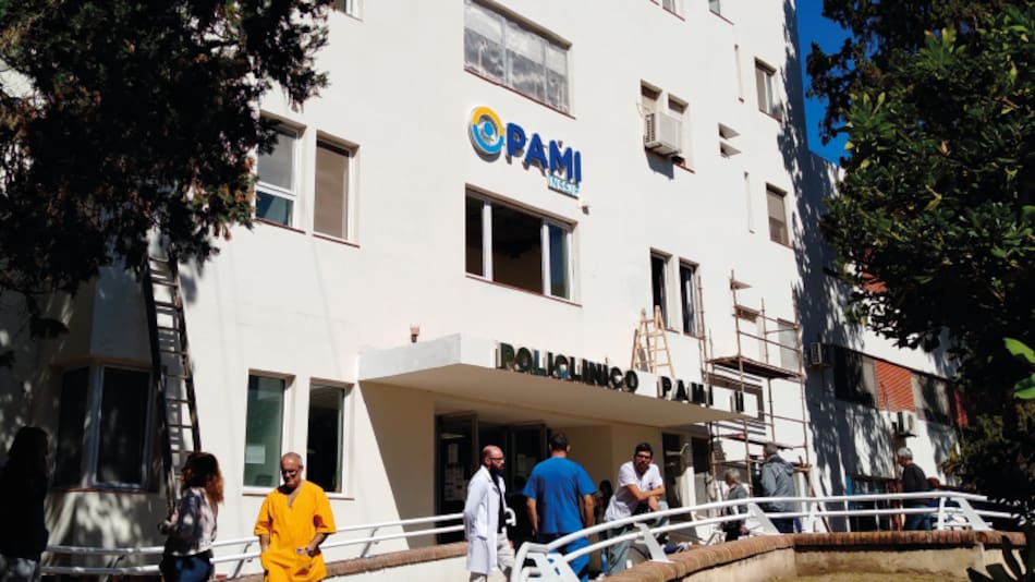 Clínicas y hospitales de PAMI.