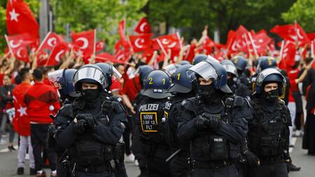 Se multiplica la seguridad en la Eurocopa. Foto: Reuters.