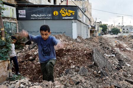 Destrozos en Cisjordania ocupada. Foto: Reuters.
