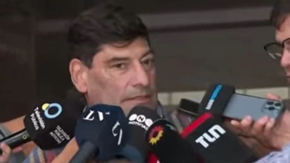 Carlos Baccini, acompañante terapéutico de Diego Maradona. Foto: NA.