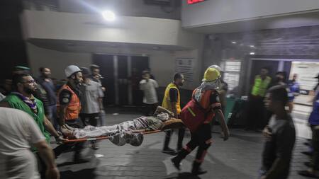 Palestinos se atienden en hospitales de Gaza. Foto: Reuters.