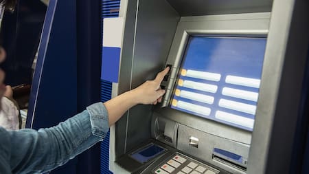 Medida excepcional: cierran todos los bancos este lunes 2 de febrero y no se podrá operar hasta nuevo aviso