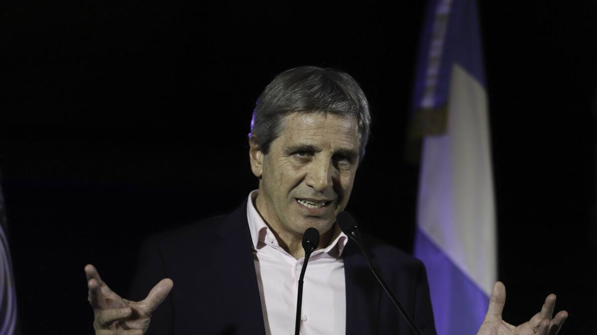 Luis Caputo, ministro de Economía. Foto: archivo NA/Mariano Sánchez