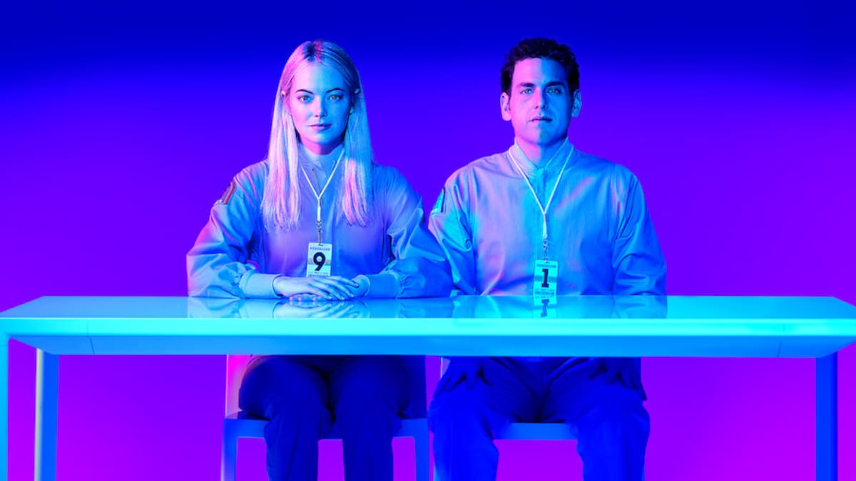 Mundos paralelos y misterio: la miniserie protagonizada por Emma Stone que atrapa a los fanáticos de los thrillers extravagantes