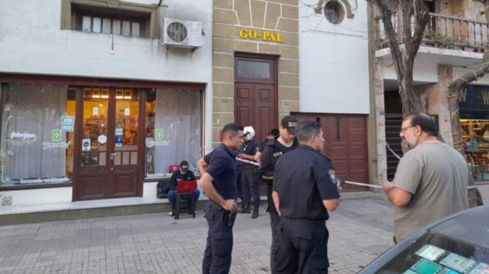 Conmoción en Balcarce por crimen y suicidio. Foto: NA.