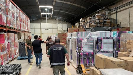 La Aduana secuestró productos electrónicos que venían de contrabando desde Miami