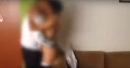 Policías teniendo sexo en la escuela