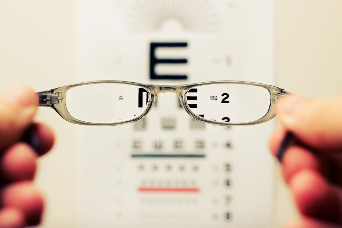 Lentes, anteojos, gafas. Foto: Unsplash