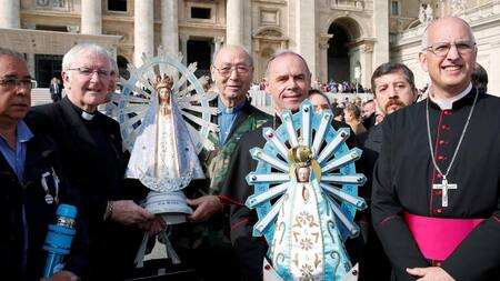 Imagen de la Virgen de Luján que estuvo en Malvinas y regresa a la Argentina