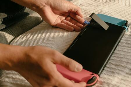 Celulares; memoria RAM. Foto: Unsplash.