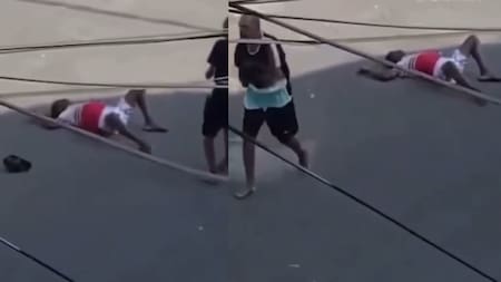 Impactante video viral: un hombre se peleó con un vendedor ambulante sin brazos y terminó noqueado