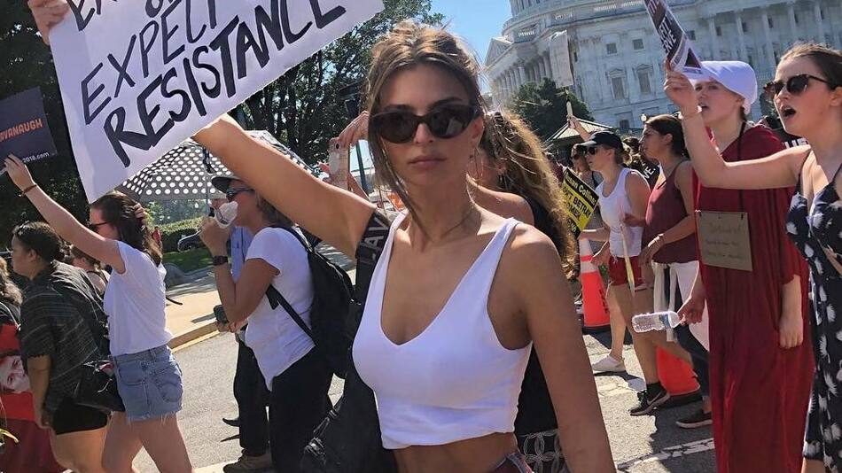 Emily Ratajkowski