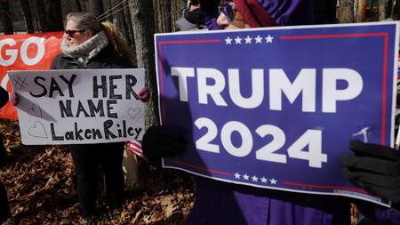 Protesta por al asesinato de Laken Riley. Foto: Reuters.