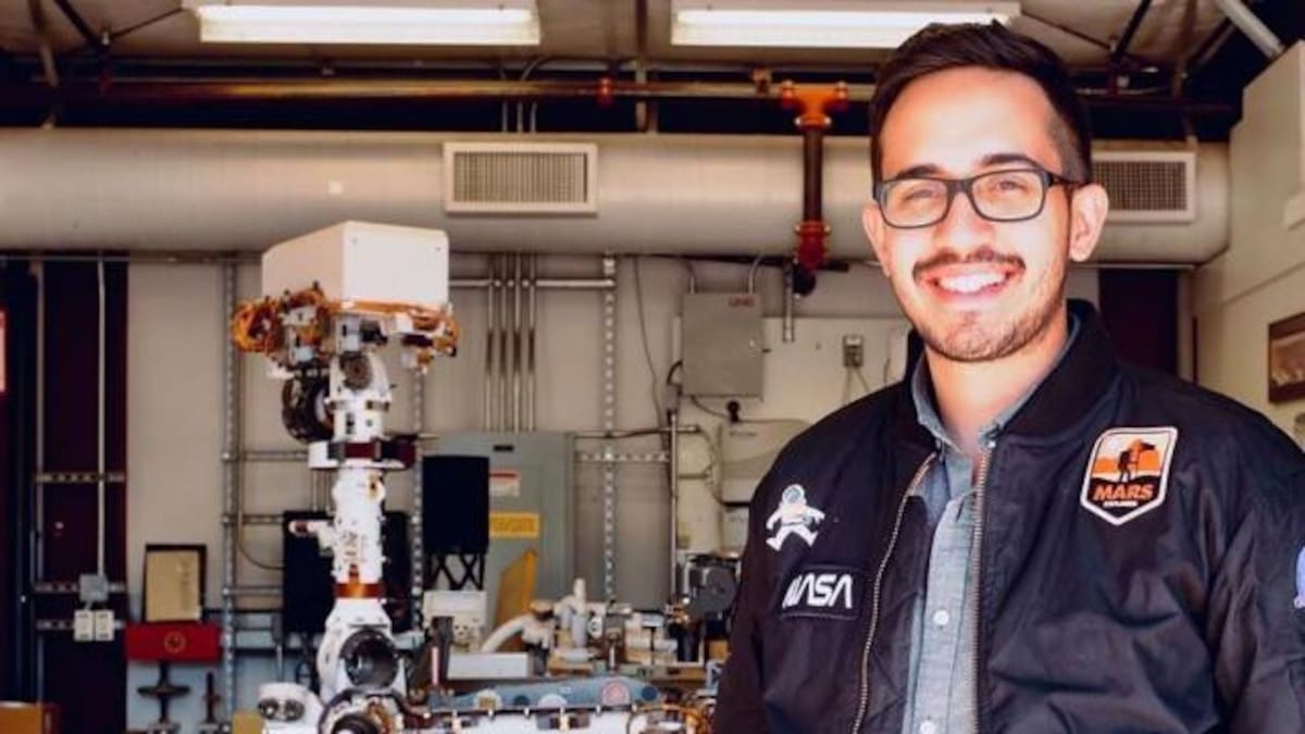 Elio Morillo, ingeniero de NASA/JPL