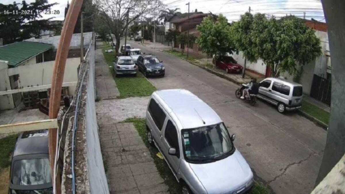 Persecución y tiroteo en "Fuerte Apache" tras un robo, NA