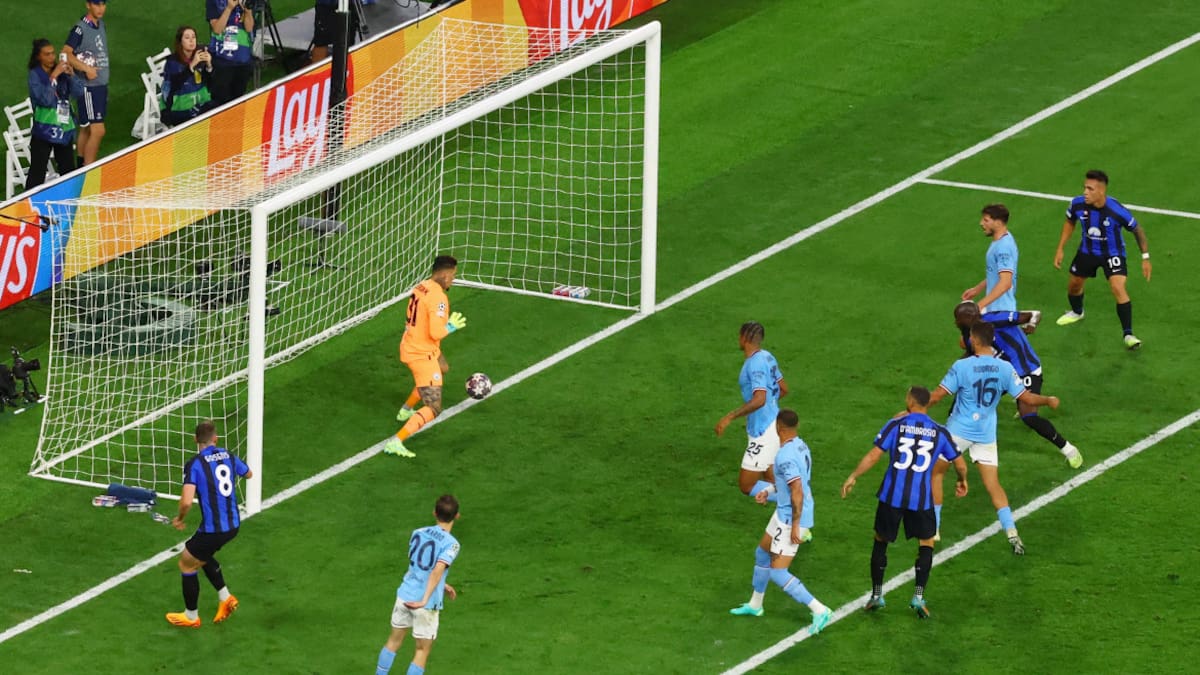 La ocasión desperdiciada por Lukaku. Foto: Reuters.
