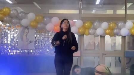 El show erótico en un centro de salud familiar que generó un escándalo en Chile. Foto: captura de pantalla.