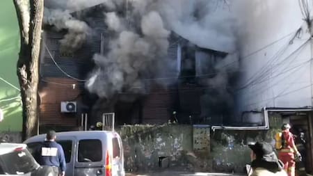 Incendio en un conventillo de La Boca.