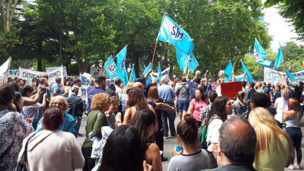 Mar del Plata paralizada: huelga de municipales en el inicio de la temporada