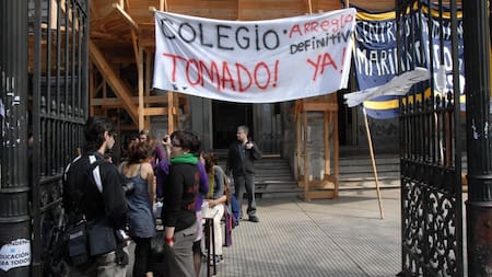 Toma de colegios en CABA: más del 70% de los porteños rechaza la medida