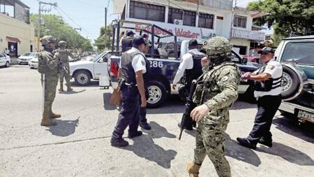 Inseguridad y violencia en Acapulco - México - Policías