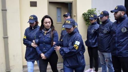 Carolina Pochetti, viuda de Daniel Muñoz, transladada a Comodoro Py, NA