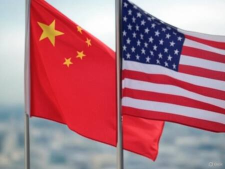 Bandera de China; bandera de Estados Unidos. Foto: Grok.