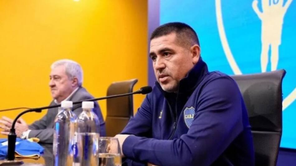 Ameal y Riquelme. Foto: NA