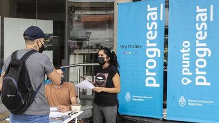 ANSES dará de baja a ciertos beneficiarios. Foto: NA.