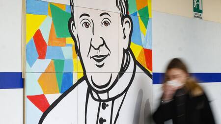 Papa Francisco internado en el Hospital Gemelli de Roma. Foto: EFE