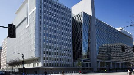 Argentina deberá pagar USD 384 millones por rescindir contrato con Aguas Argentinas