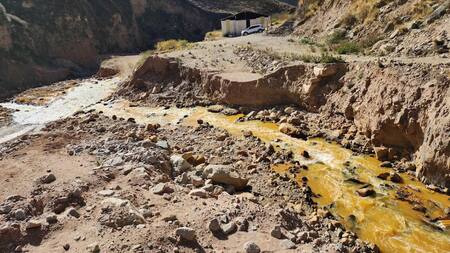 El rincón de La Rioja con un llamativo río amarillo. Foto: Google Maps