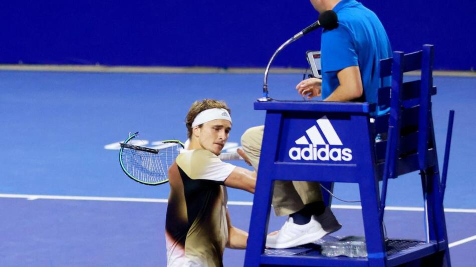 Agresión de Alexander Zverev en el ATP de Acapulco. Foto: Reuters.