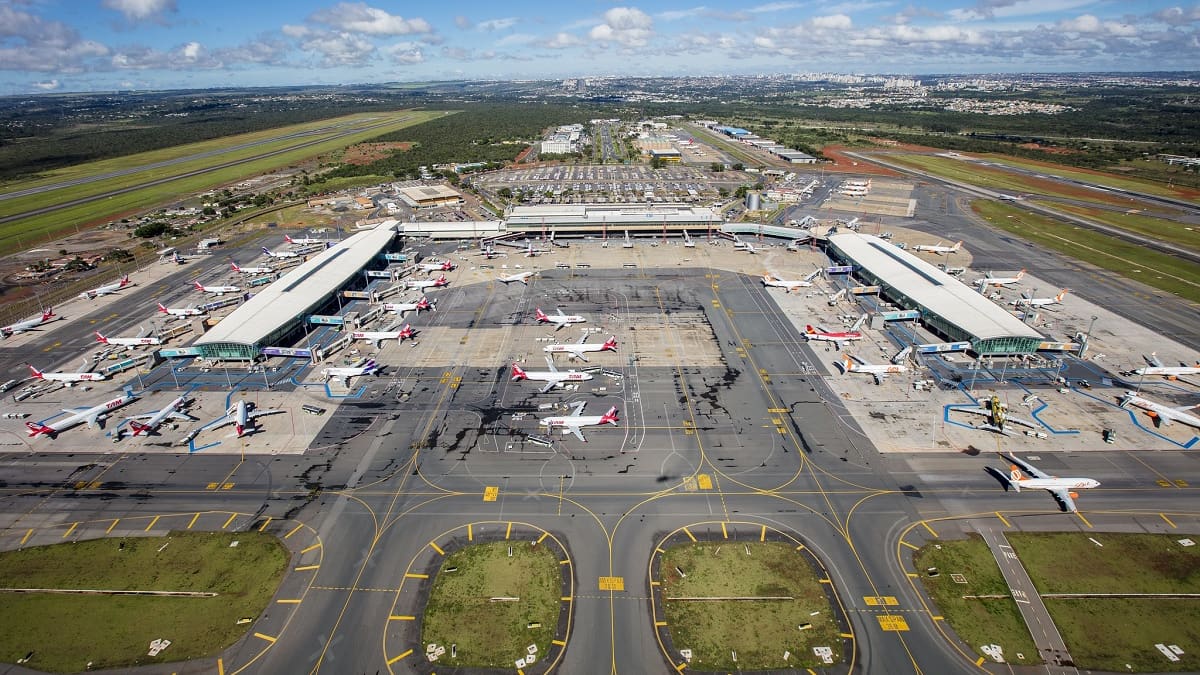 Tiene más de 5.000 pistas: el país de Sudamérica que se mantiene como la segunda nación con más aeropuertos en el mundo