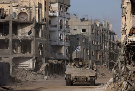 Soldados israelíes en la Franja de Gaza; guerra Israel-Hamás: Foto: Reuters