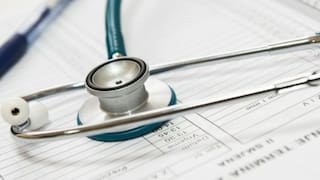 El Gobierno dio de baja más de 20 prepagas por “no brindar servicios”: cuáles son y qué pasará con los afiliados