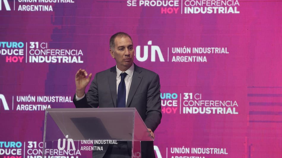 El ministro del interior en el evento de la UIA