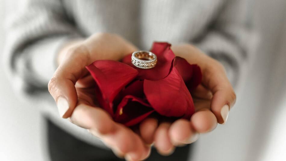 Regalos, parejas, signos. Foto: Unsplash