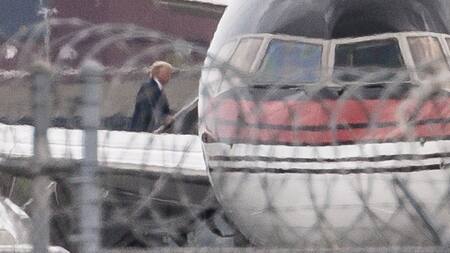 Viaje de Donald Trump a Washington para presentarse ante la Justicia. Foto: EFE.