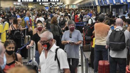 Demoras en Aeroparque, vuelos cancelados, NA