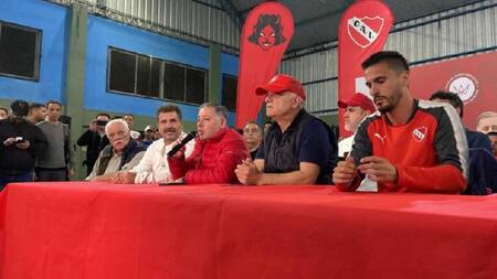 Fabián Doman, Independiente, conferencia, NA